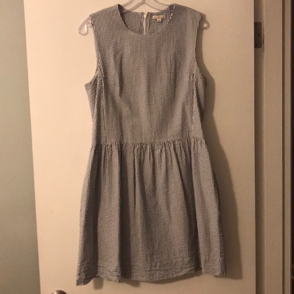 GAP seersucker dress